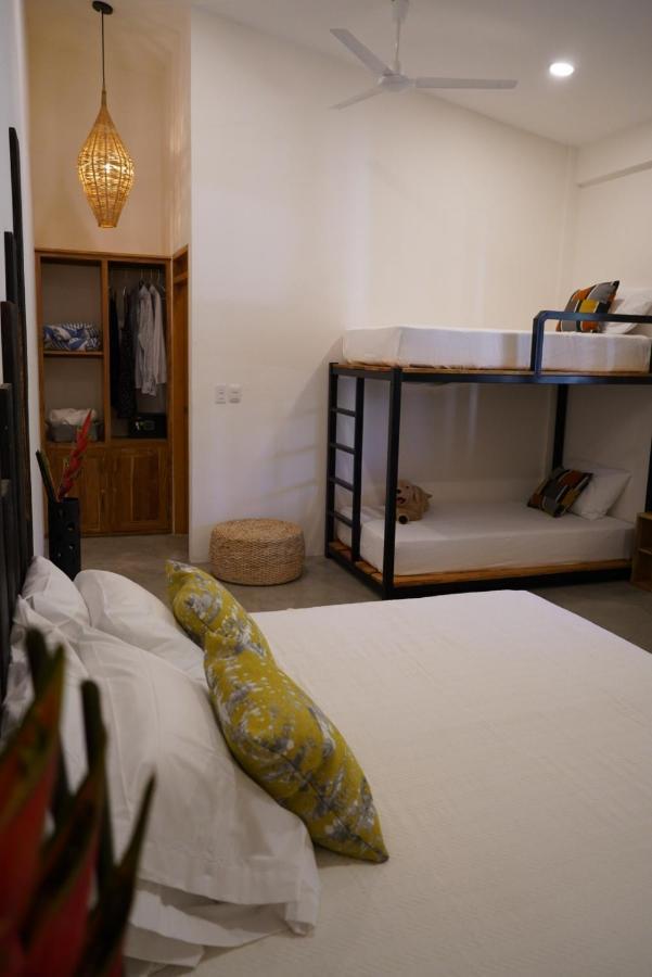 Hotel Kraken Salinas Extérieur photo