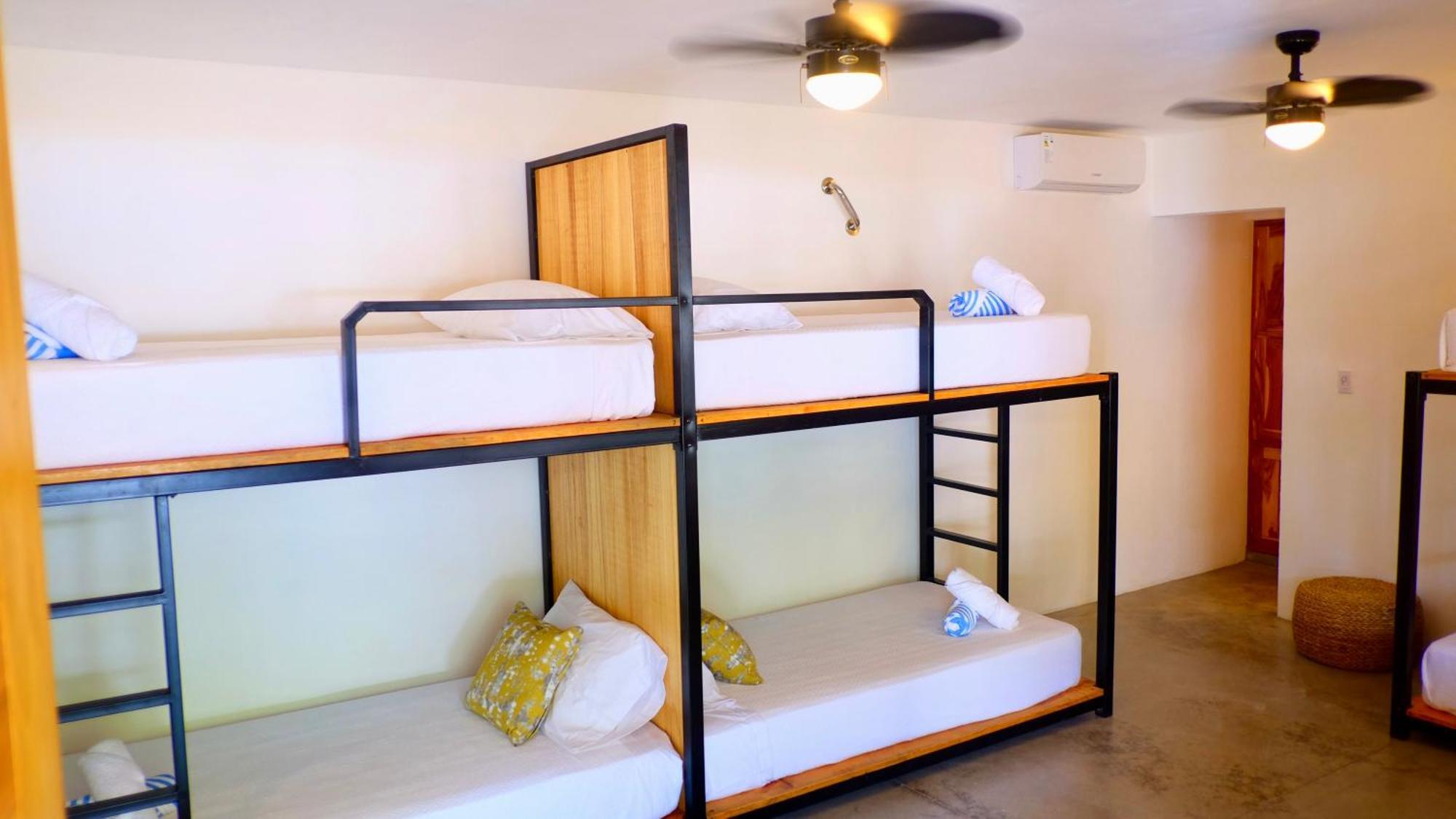 Hotel Kraken Salinas Extérieur photo